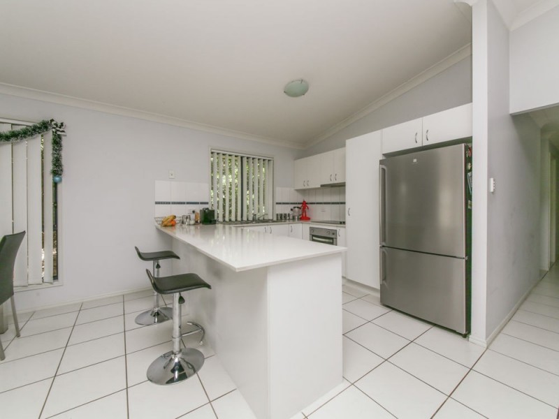 40 Alvine Drive, Eagleby QLD 4207