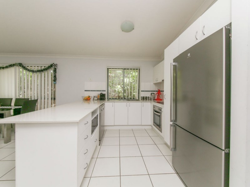 40 Alvine Drive, Eagleby QLD 4207