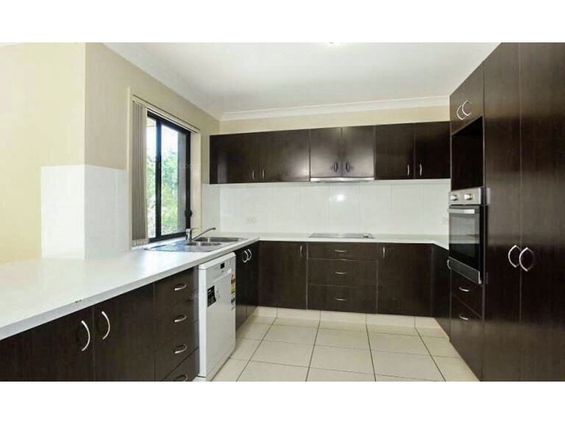 5 Bushland Place, Maudsland QLD 4210