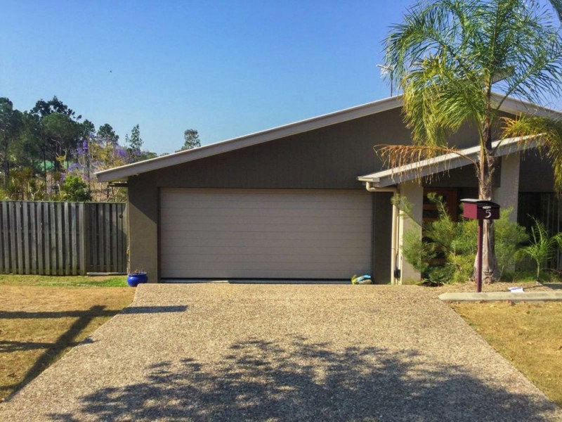 5 Bushland Place, Maudsland QLD 4210