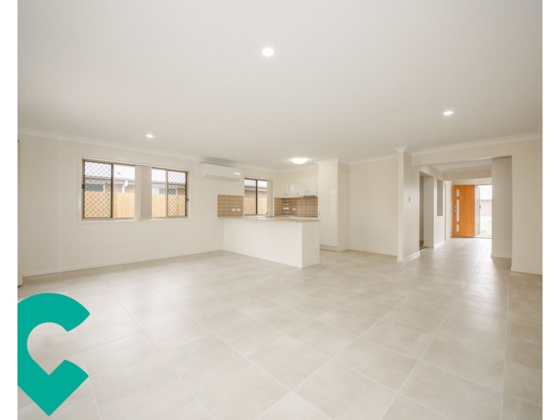 72 Milbrook Cres, Pimpama QLD 4209