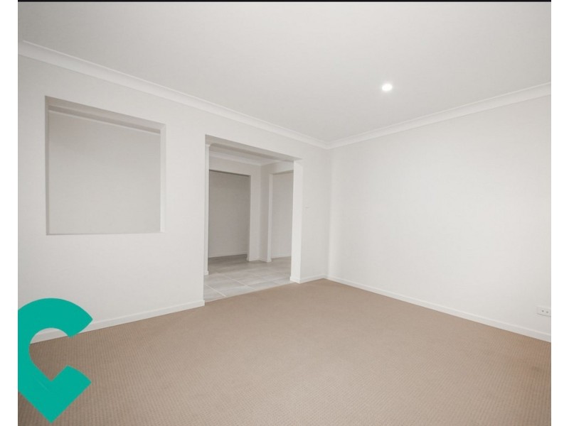 72 Milbrook Cres, Pimpama QLD 4209