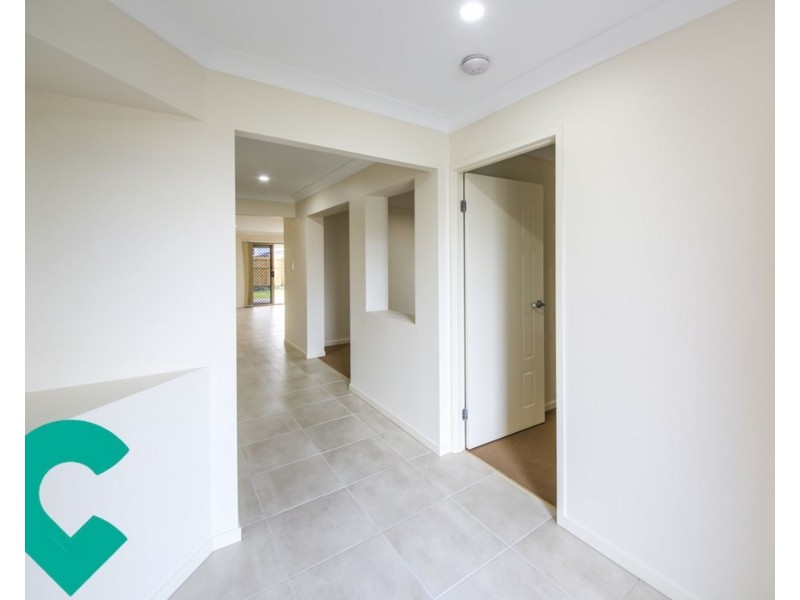 72 Milbrook Cres, Pimpama QLD 4209