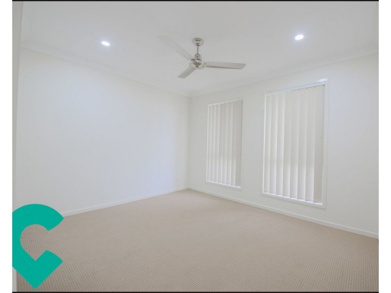 72 Milbrook Cres, Pimpama QLD 4209