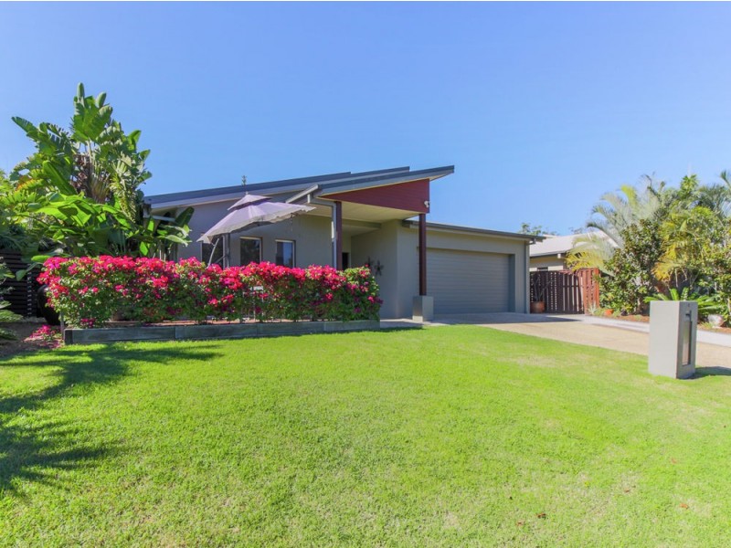 6 Picnic Creek Drive, Coomera QLD 4209