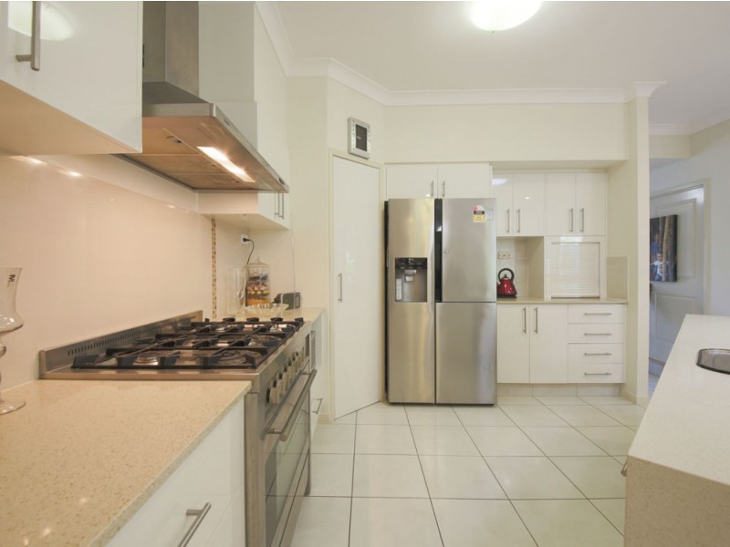 6 Picnic Creek Drive, Coomera QLD 4209