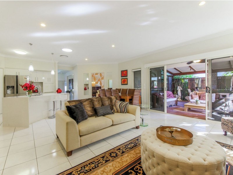 6 Picnic Creek Drive, Coomera QLD 4209