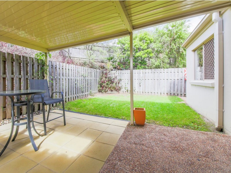 36/74 Universal Street, Pacific Pines QLD 4211