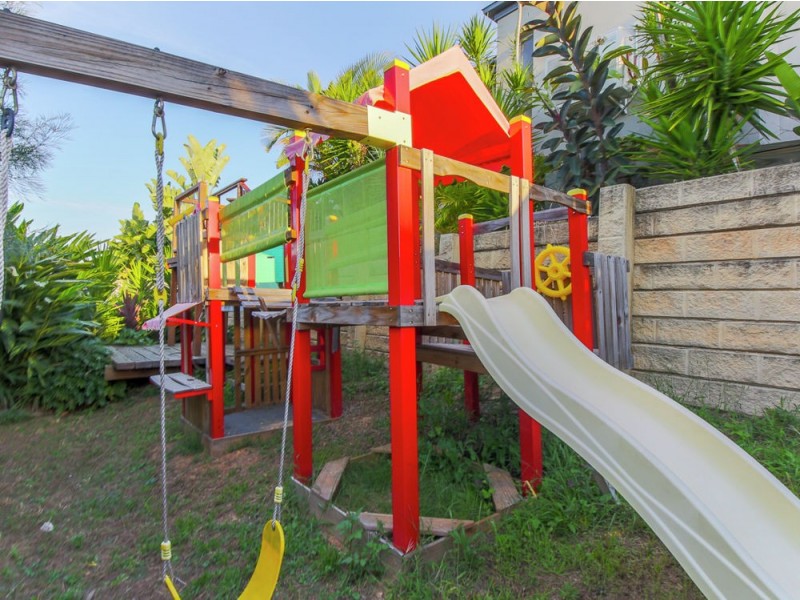 5 Isetta Court, Upper Coomera QLD 4209