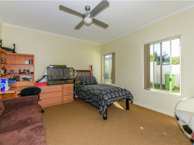 1 Brilliant Lane, Coomera Waters QLD 4209