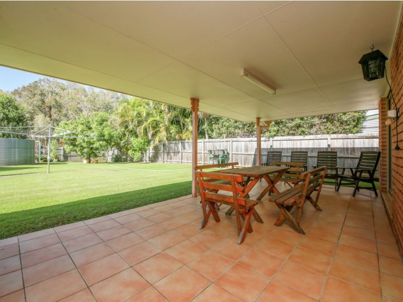 16 Petrel Place, Jacobs Well QLD 4208
