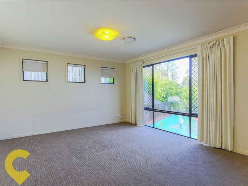 23 Hillary Circuit, Pacific Pines QLD 4211