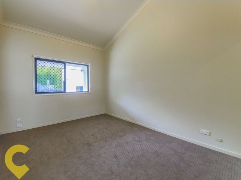 23 Hillary Circuit, Pacific Pines QLD 4211