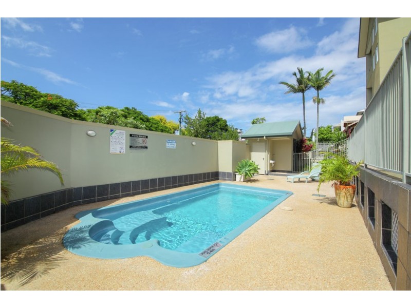 4/18-20 Rose Street, Southport QLD 4215