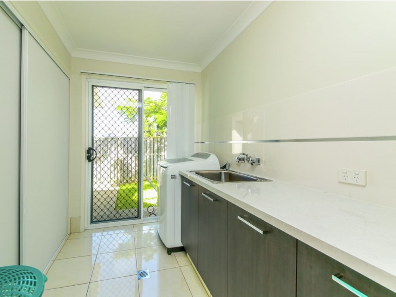 6 Cherry Court, Coomera QLD 4209