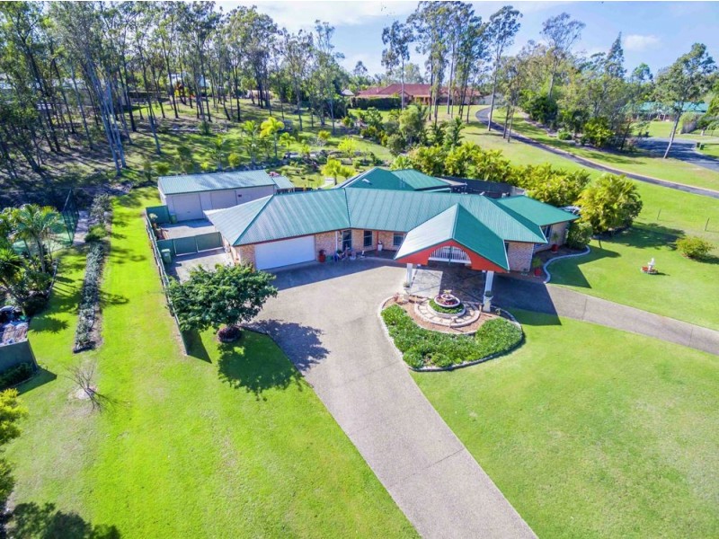 10 Ewingar Court, Helensvale QLD 4212