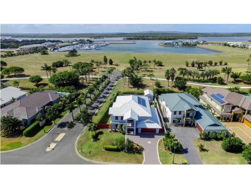 16 Marina Parade, Jacobs Well QLD 4208