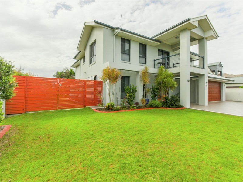 16 Marina Parade, Jacobs Well QLD 4208