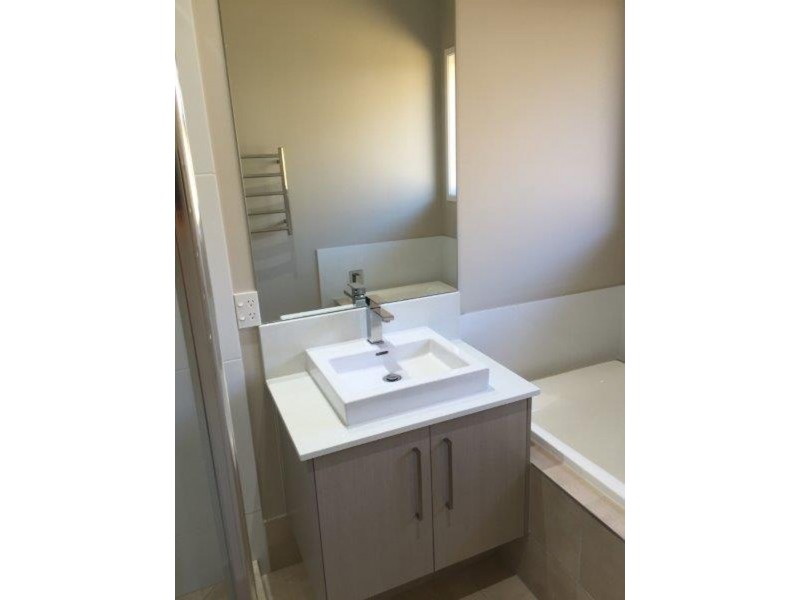 7 Giacco Street, Coomera QLD 4209