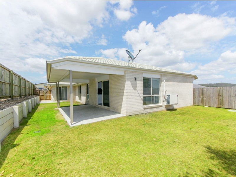 7 Cairnlea Drive, Pimpama QLD 4209