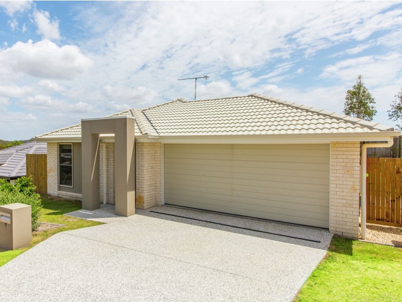 7 Cairnlea Drive, Pimpama QLD 4209
