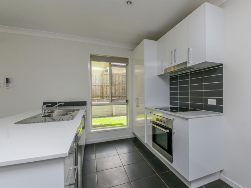 7 Cairnlea Drive, Pimpama QLD 4209