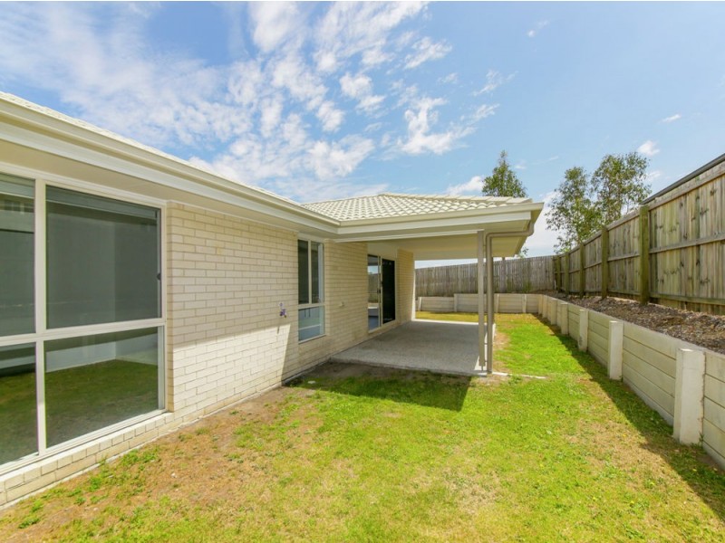 7 Cairnlea Drive, Pimpama QLD 4209