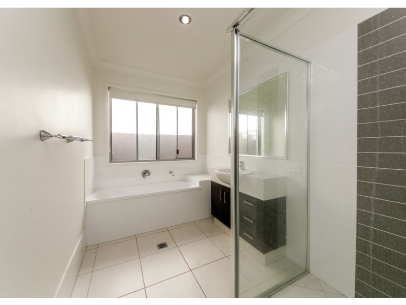 58 Carnarvon Court, Pimpama QLD 4209