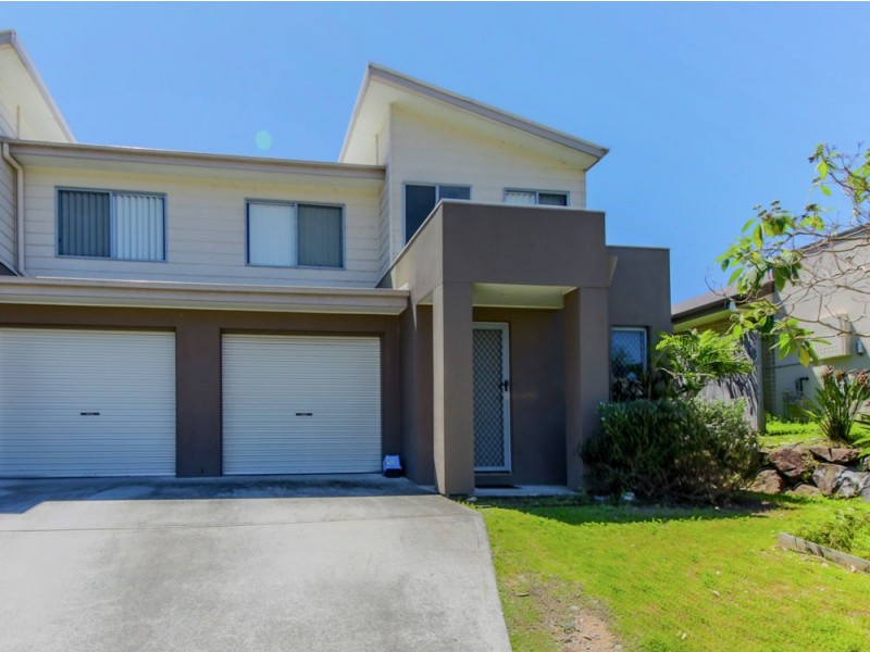 3/8 Venetian Way, Coomera QLD 4209