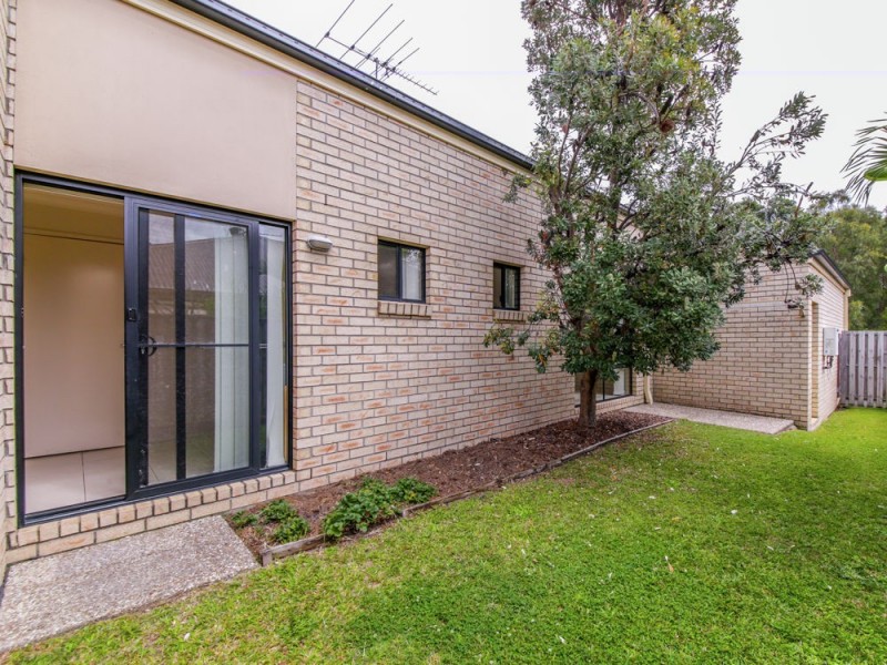 19 Matthews Crescent, Pimpama QLD 4209