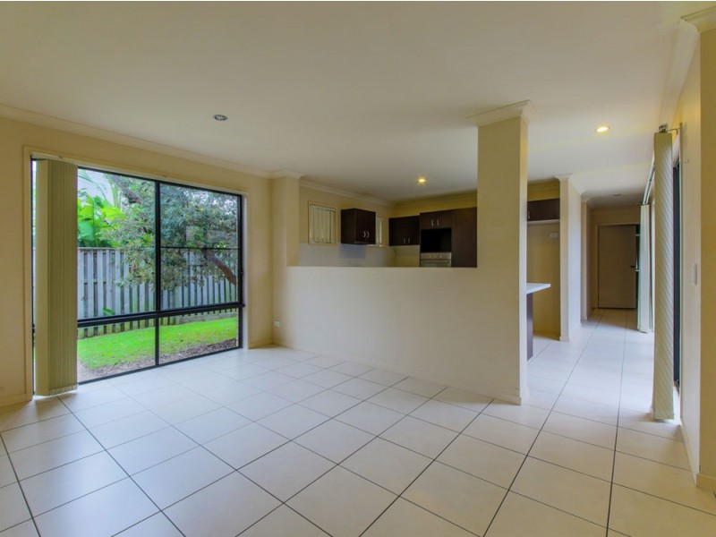 19 Matthews Crescent, Pimpama QLD 4209