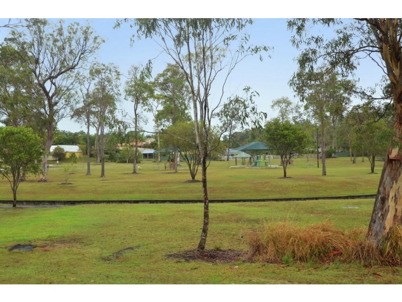 12 Von Nida Street, Parkwood QLD 4214