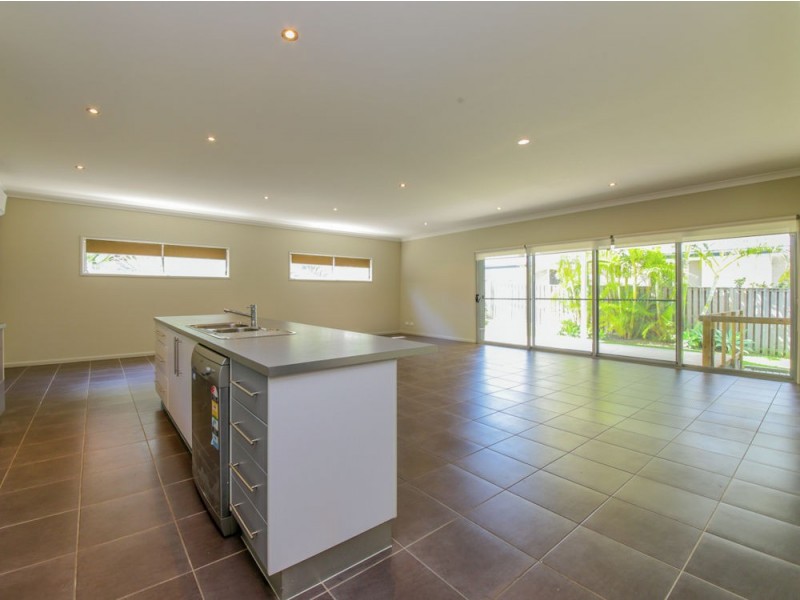 17 Bishopwood Court, Upper Coomera QLD 4209