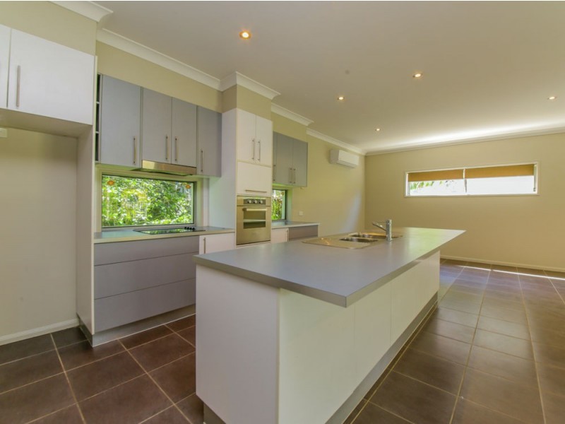 17 Bishopwood Court, Upper Coomera QLD 4209