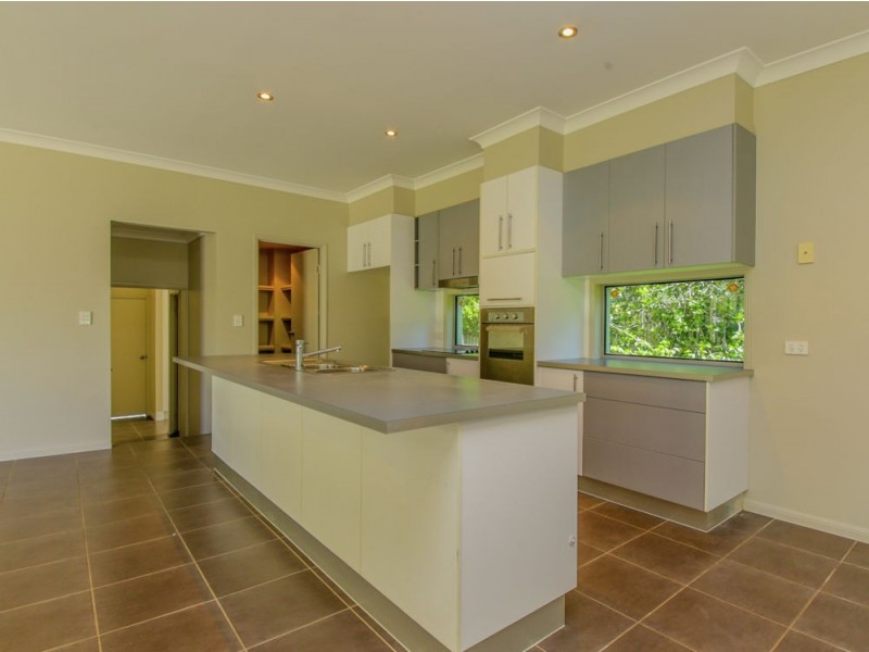 17 Bishopwood Court, Upper Coomera QLD 4209