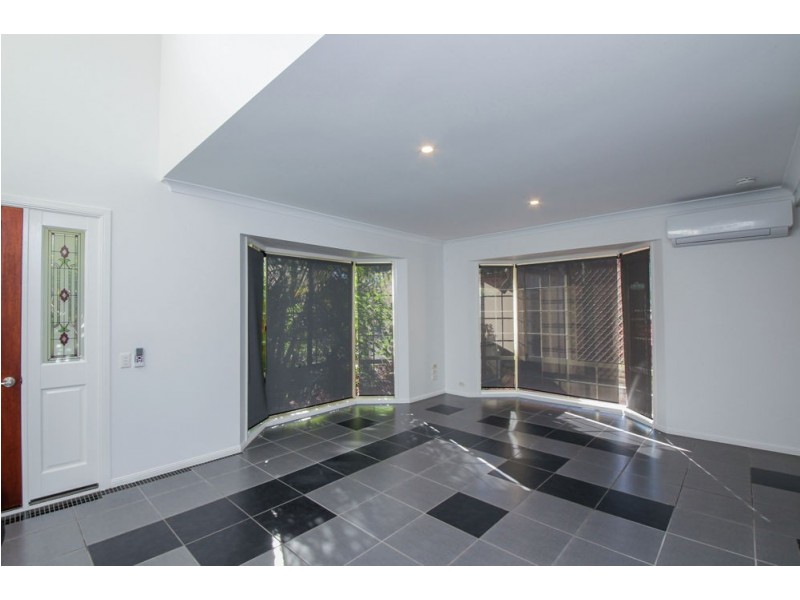 1/32 Billington Street, Labrador QLD 4215