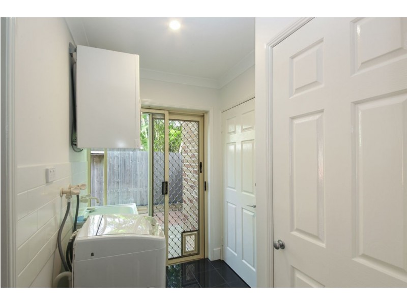 1/32 Billington Street, Labrador QLD 4215