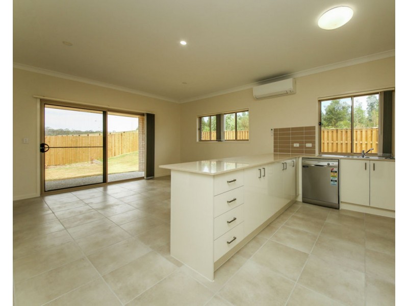 74 Augusta Blvd, Pimpama QLD 4209