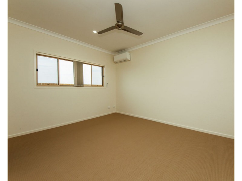 74 Augusta Blvd, Pimpama QLD 4209