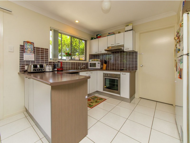 25/30 Carmarthen Circuit, Pacific Pines QLD 4211