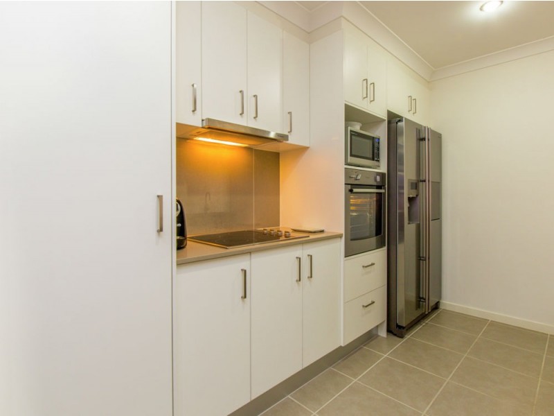 1/32 Joshua Place, Oxenford QLD 4210