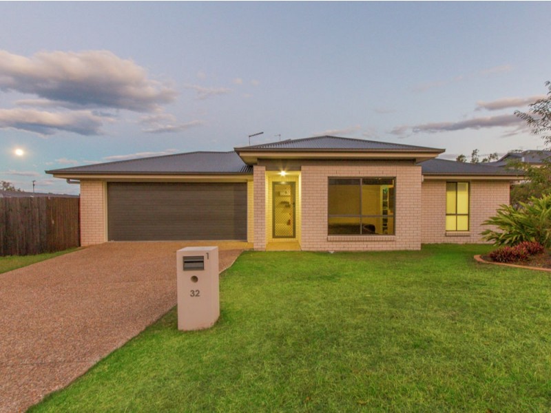 1/32 Joshua Place, Oxenford QLD 4210