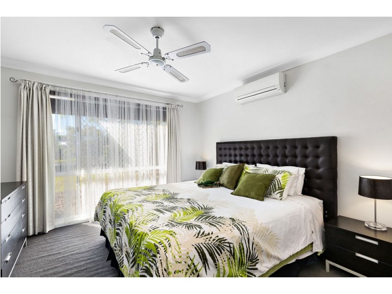 15 Yarraville Street, Robina QLD 4226