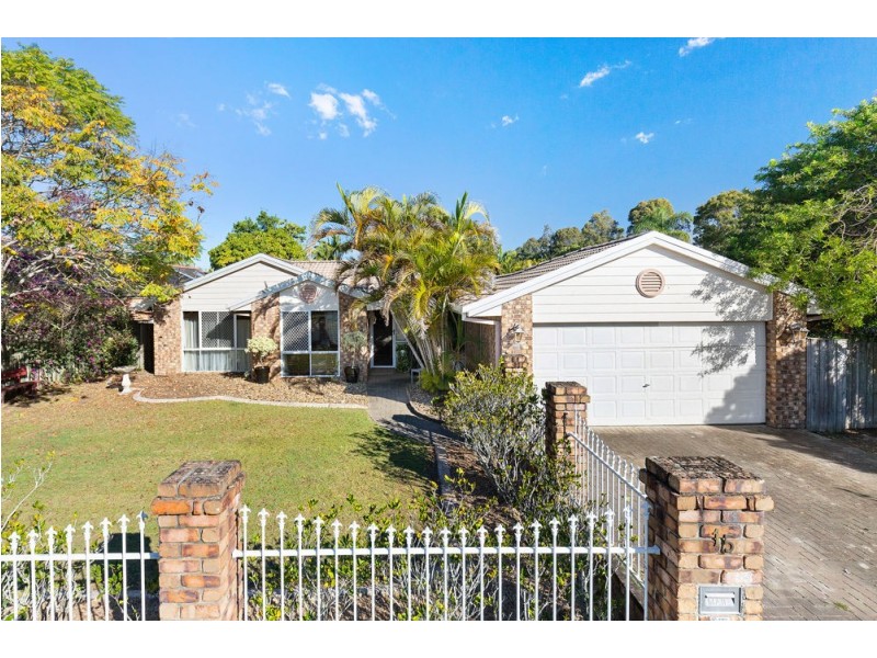 15 Yarraville Street, Robina QLD 4226