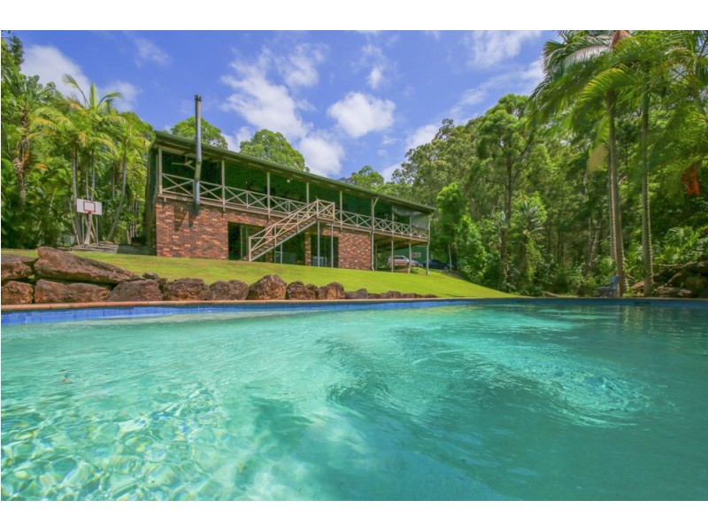 87 Wallaby Drive, Mudgeeraba QLD 4213