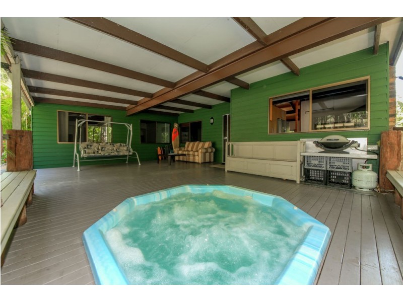 87 Wallaby Drive, Mudgeeraba QLD 4213