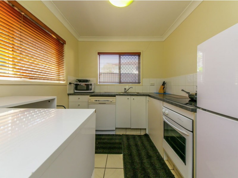 4/46 Railway Street, Southport QLD 4215
