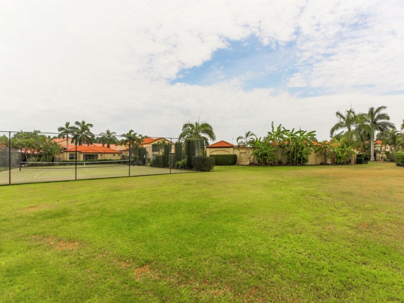 22/38-50 Caseys Road, Hope Island QLD 4212