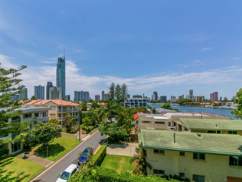 14/1 Peninsular Drive, Surfers Paradise QLD 4217