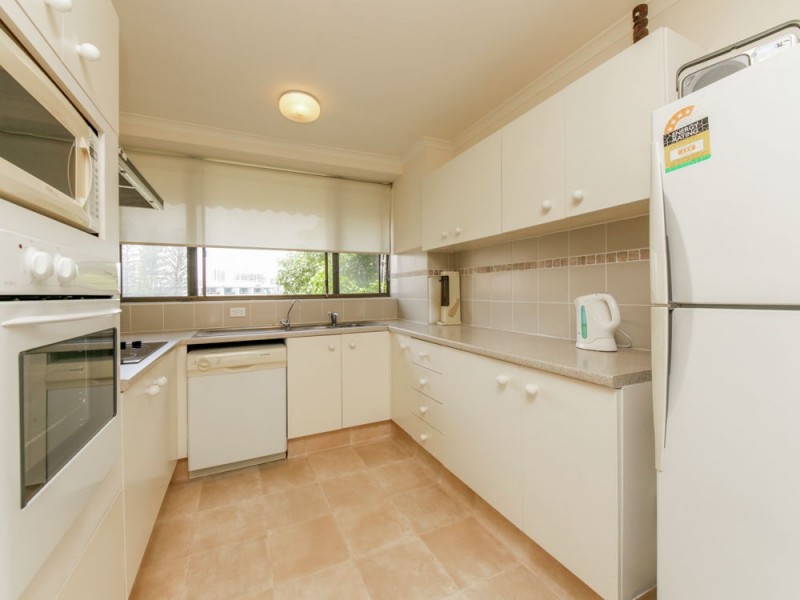 14/1 Peninsular Drive, Surfers Paradise QLD 4217